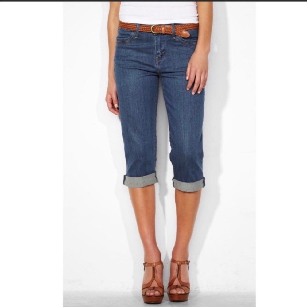 🛍LEVI’S 515 Capri jeans🎀
